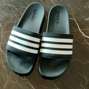 Adidas Adilette comfort slides ♀️9/♂️7